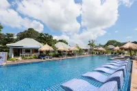Lanta Casa Blanca - Kolam Infiniti