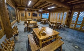 Moon Mountain Homestay(Jiayi)