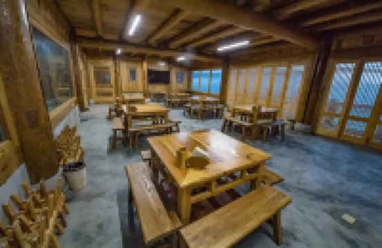 Moon Mountain Residence | Panoramic Luxury Villa in Jiayi Miao Village - 4-Star
