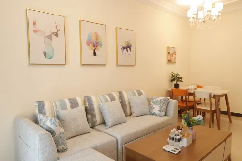 Yurun Apartment (Yuzhou Haihua Island Branch)