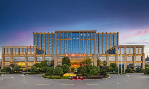 Oriental International Hotel
