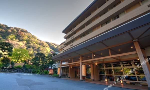 Hotel Okada