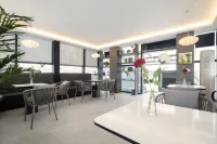 TOOEASY INTELLIGENT HOTEL