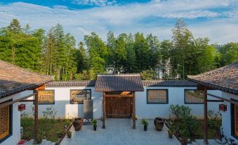 Gexianshan Courtyard Guesthouse