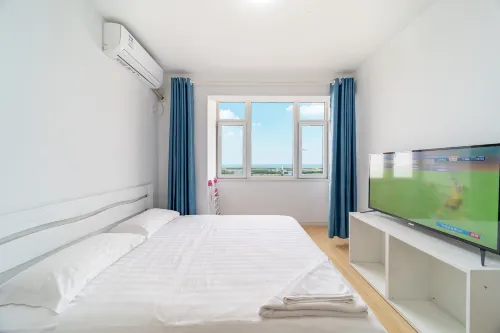 伴夏公寓（日照萬達廣場店）