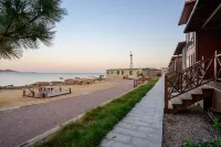 Qingdao Shark Stone Resort (Lushan Scenic Area Branch) Отели рядом с достопримечательностью «Колледж Циндао (Колледж Блю Валли)»