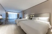 HanTing Hotel (Yitong Bus Station)