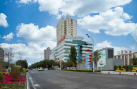 Urumqi Railway Bureau Subway Station Kefeng Rezen Select Hotel Hoteles cerca de Huochetou Sports Center