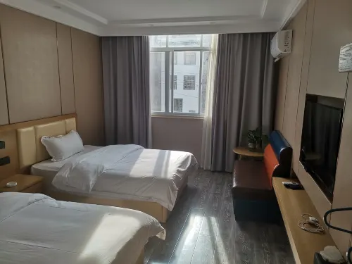 Luoping Jiahao Style Hotel