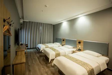 Homeinn Pebble Hotel (Gucheng Jinghang Street) Отели рядом с достопримечательностью «Больница Город Города Город Город Город Город Город»