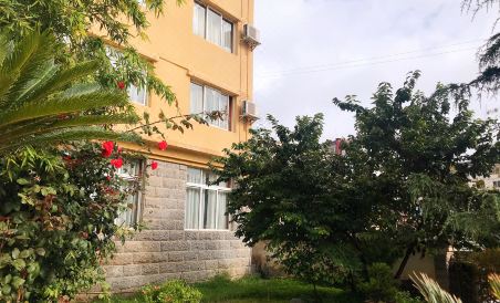 Suitetrails - Xindu Hotel