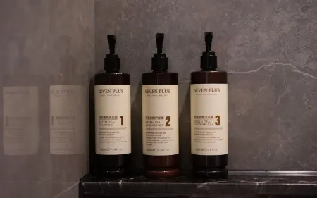 Parfik Hotel (Taizhou Huangyan Yongning Park) Отели рядом с достопримечательностью «Taizhou Vocational College Of Science & Technology»