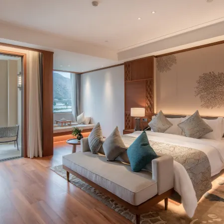 Howard Johnson The Bund Hotel Gasa