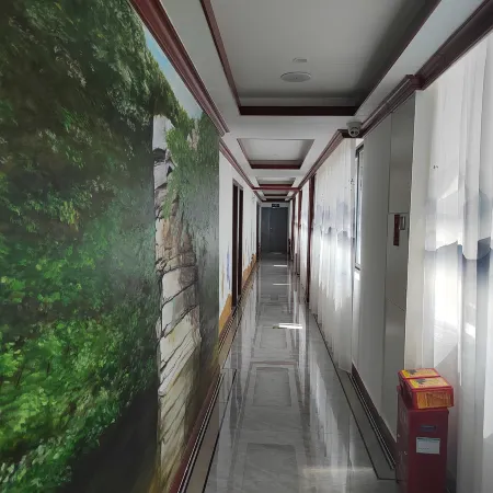 Mengzhou Guyan Hotel