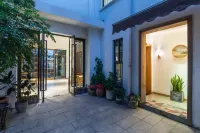 Suzhou Manshiguang · Serendipity Leisure & Holiday Inn (Pingjiang Road Zhuozheng Garden Branch) Hotels in Suzhou