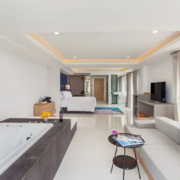 Anona Beachfront Phuket Resort