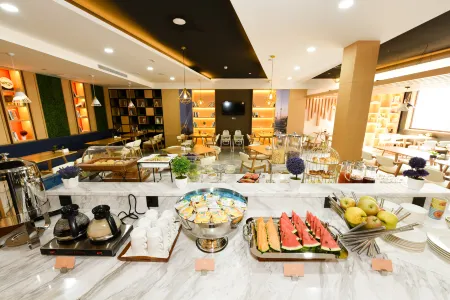 Atour Hotel Guancheng South Road Shanhaiguan Ancient City Qinhuangdao Отели рядом с достопримечательностью «Old Dragon's Head»