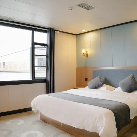 Xiuwen Jinjiang Hotel
