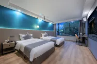Muse cinema Hotel(Baolong square store of Shaoxing Paojiang agricultural and Commercial College)