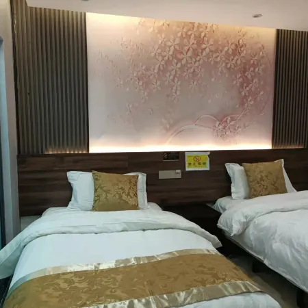 Laohekou Lanjiang Hotel