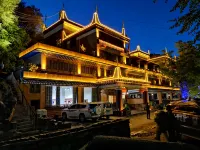 Jiaju Sanjiemei Hostel