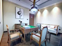 Swan Lake Resort Hotel - Gym