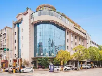 Liaokuo Jingshe Hotel Hotels in Qujing