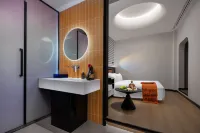 Molan Hotel (Wuyi Square IFS International Financial Center)