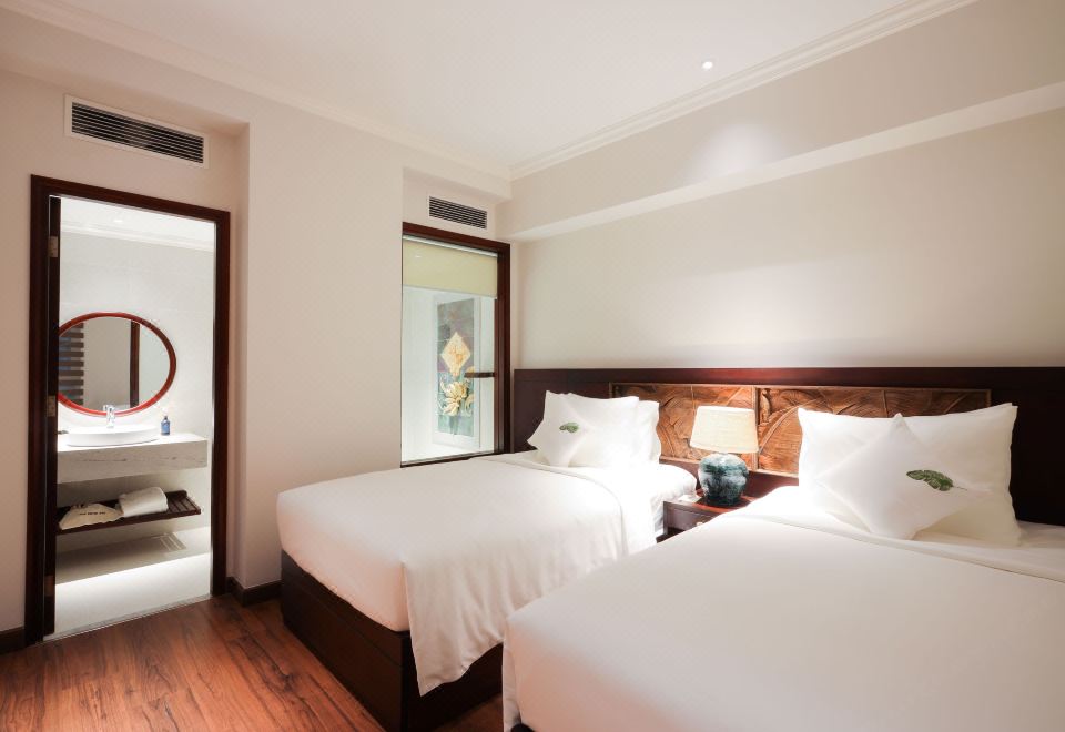 고친 상 호텔 인근 번화가 모습