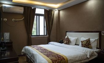 Jinyan Business Hotel