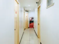 RedDoorz @ El Cuarto SRP Talisay Hotels in Minglanilla