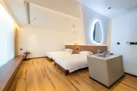 伴月·Vacation藏繪·慕山愈林·曠野觀景·藝術設計師飯店