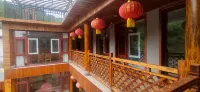 Zoupingxingquan Farm House