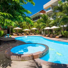 Simple Life Resort