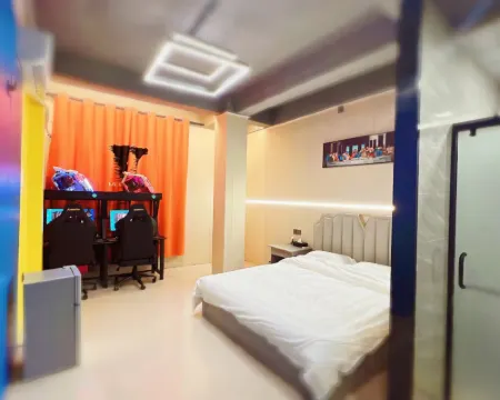 Bailu E-sports Homestay Hotels in Ye County