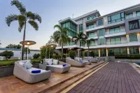 Castle Bayview Resort & Spa - Park Yeri