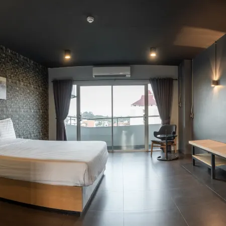 Get Zleep Premium Budget Hotel Отели рядом с достопримечательностью «Ват Пратхат Дой Сутхеп»