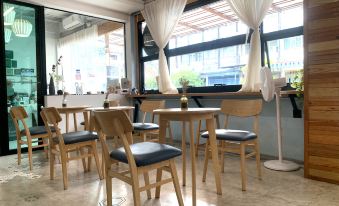 Sleep Sheep Phuket Hostel