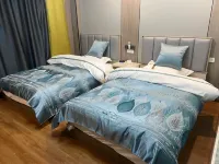 Huainan Aiwei Theme Hotel - Pet friendly