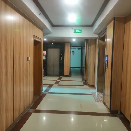 Dongfang Jinlusheng Hotel