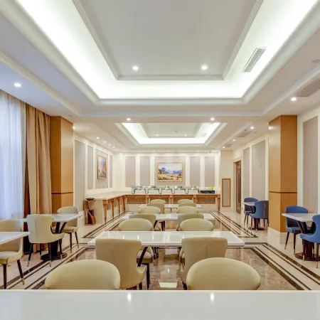 Vienna Hotel (Wen'an Renhe Road)