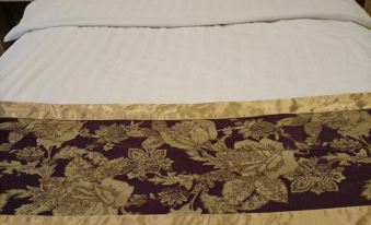 Dejiang Juwan Business Hotel