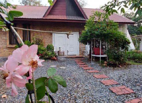 วิลเลจ โฮมสเตย์