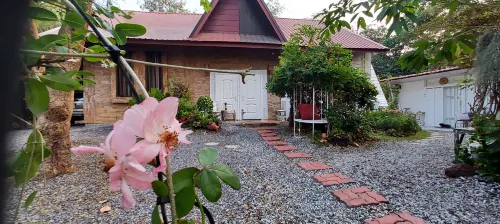 Village Homestay - Parkplatz