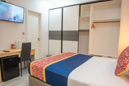 Tourist Inn Grand Отели рядом с достопримечательностью «Виллингили»