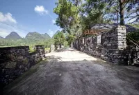 Sandu Jiuyunshan Folk Garden Hotel