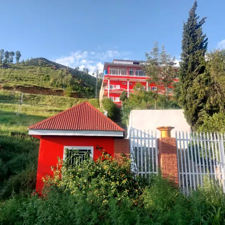 Red Rose Hotel & Restaurent