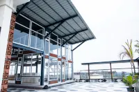 Hotel Lake View Hotels in Berhampore