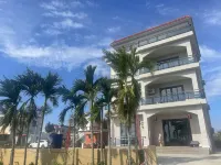 Lingshui Haisu Hotel Hotels near Hainan Ocean Paradise