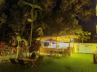 LANYU  listening to the wind